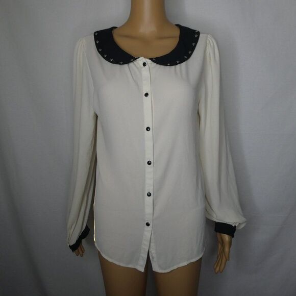 Forever 21 Peter Pan Collar Blouse Stud Button Up - Picture 3 of 10
